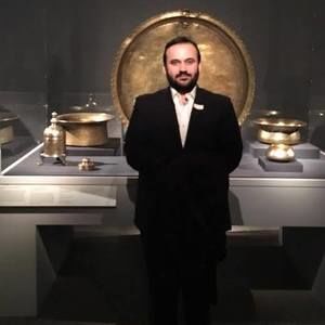 Meet your Posher, Nektarios